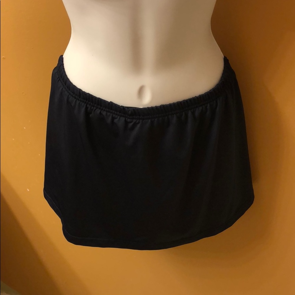 Athletic skorts